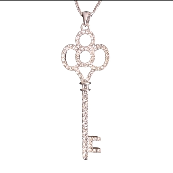 Jewelry - Rhinestone Key Necklace NWOT